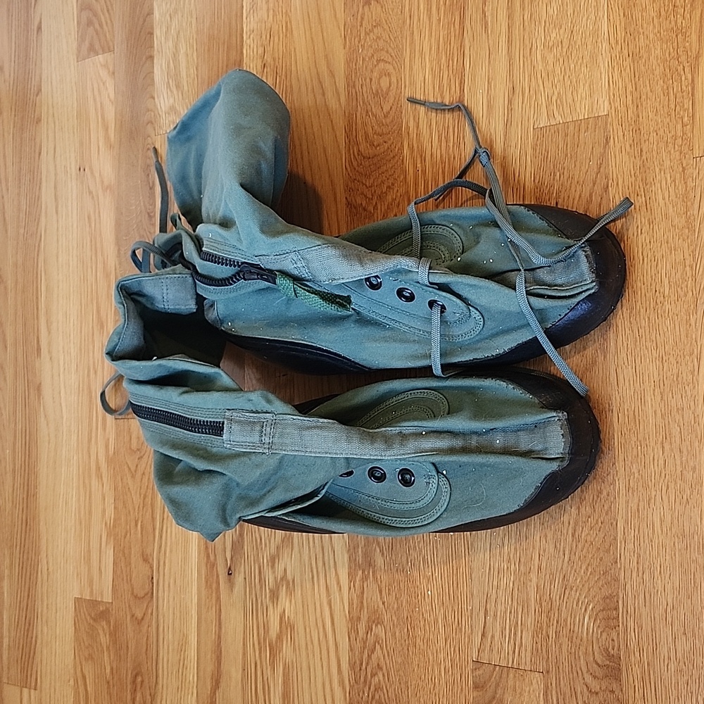 US Cold Weather Boots